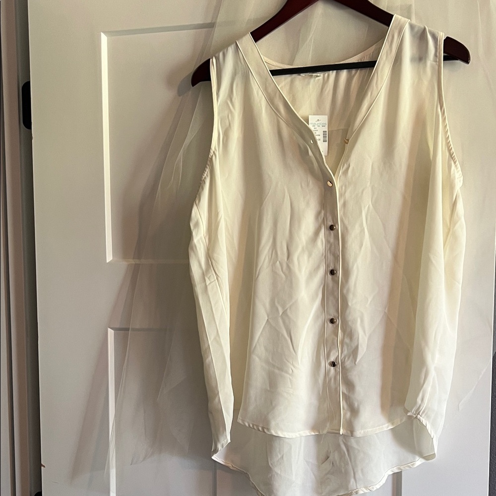 Maurices Cream Button-Down Sleeveless Blouse